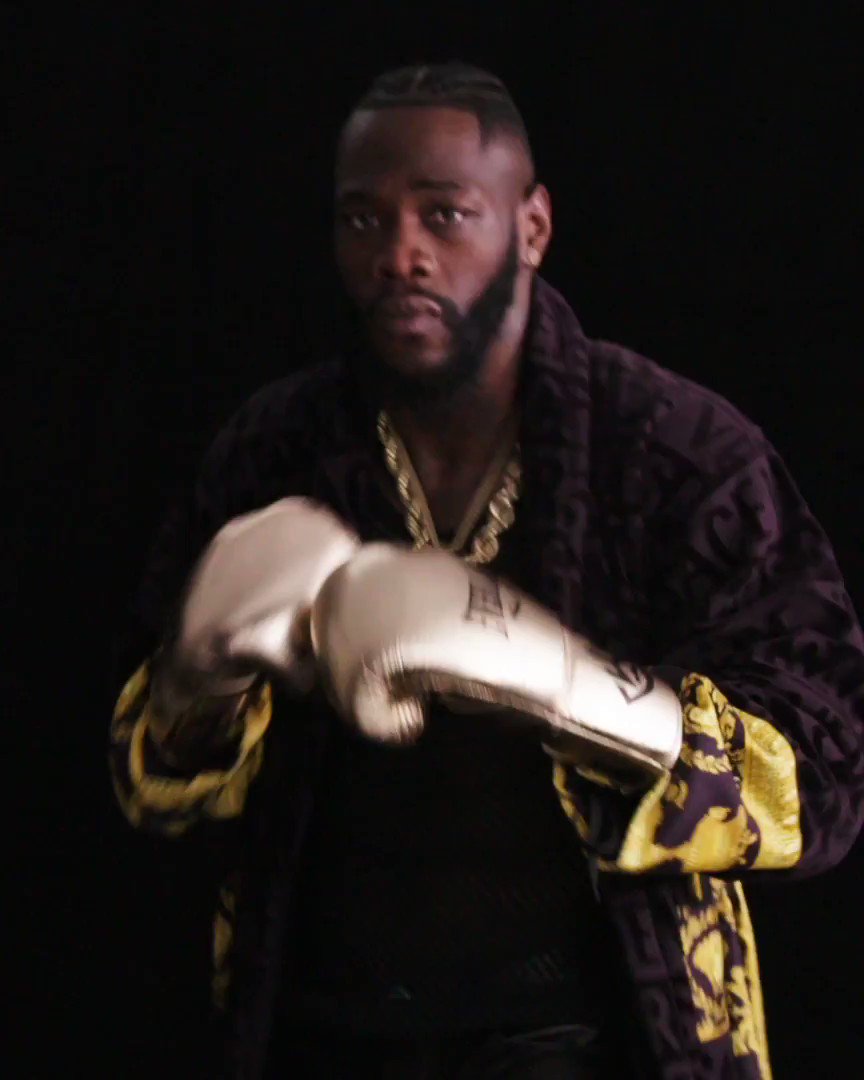 .@BronzeBomber always prefers the knockout http://gq.mn/XABzpPL