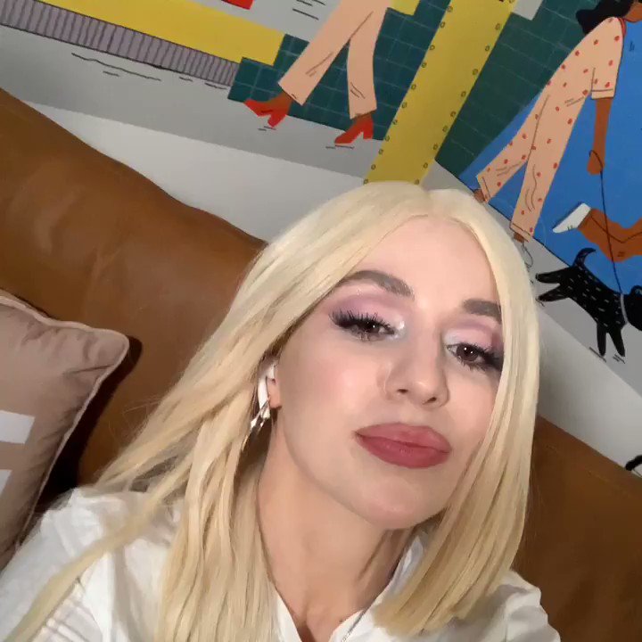 AVA MAX on Twitter: AVA MAX on Twitter: