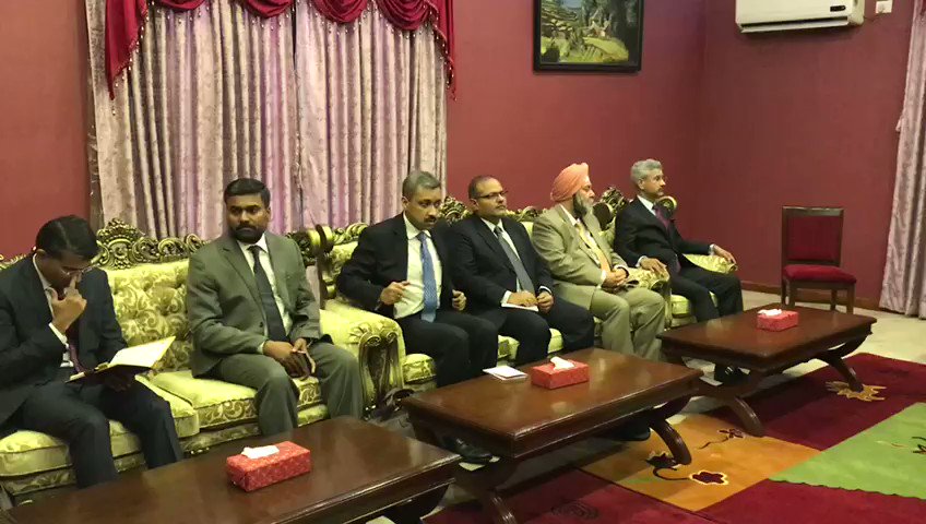 EAM @DrSJaishankar pays courtesy call on President of Nepal Bidya Devi Bhandari at Sheetal Niwas, the President House in #Kathmandu.