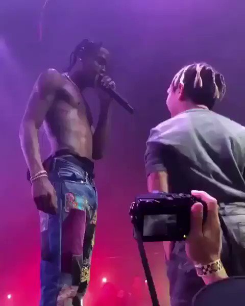 RT @vsvp6ix: travis scott for the kids https://t.co/APWxBiECMe