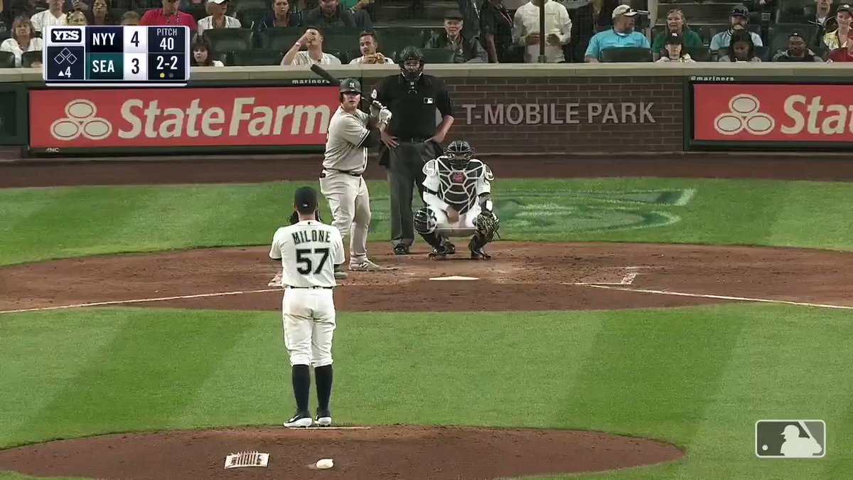 RT @Yankees: Ford kicks it into another gear. https://t.co/EYyyOVinSu