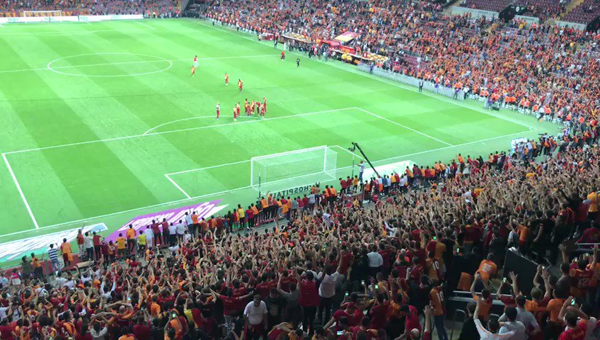 1⃣-2⃣-3⃣!🐅 Radamel @FALCAO'dan evimizde ilk 3'lü! #GSvKSM