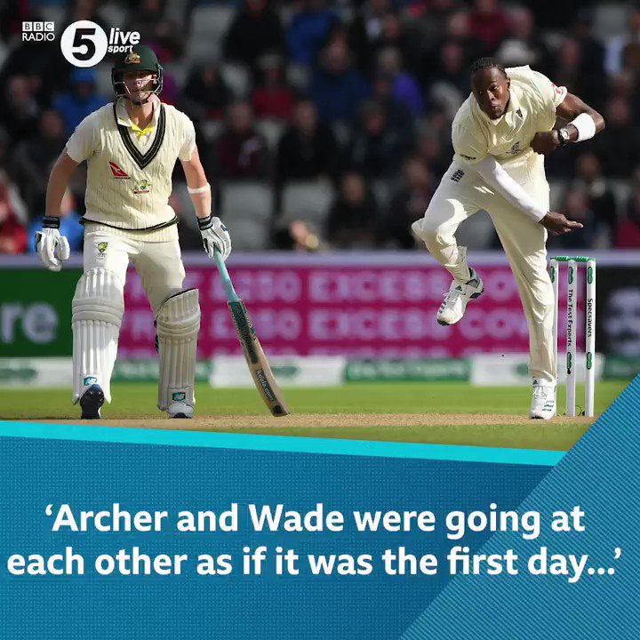'That picture is the only one in cricket that makes me miss my playing days' 🔁@DannyReuben's photo of @englandcricket and @CricketAus players together had @MichaelVaughan rolling back the years... Listen to Tuffers and Vaughan👇🏏📻http://bbc.in/2kklJH8 #BBCCricket
