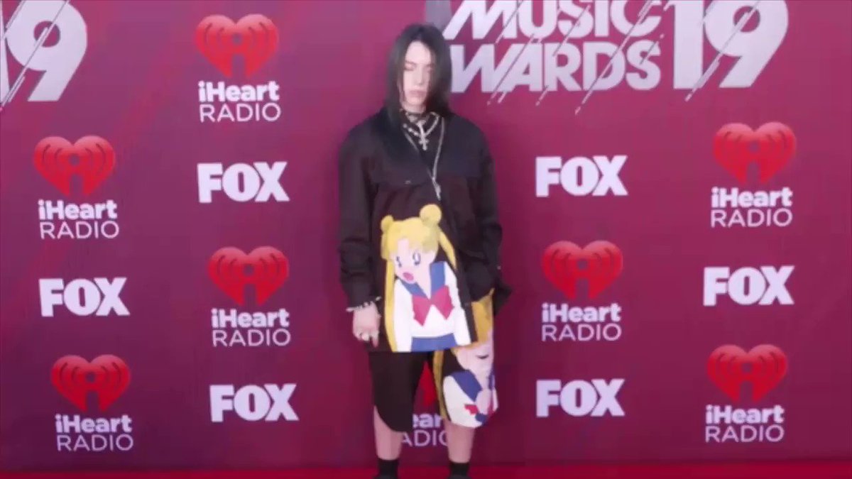 iHeartRadio (@iHeartRadio) on Twitter photo 2019-09-17 02:03:00 From @LilNasX to @billieeilish, here are musics top 5 artists under 21! 💛 From @LilNasX to @billieeilish, here are musics top 5 artists under 21! 💛
