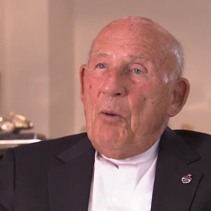 ๐ฃ"If Lewis wins a race, he has got to go and speak to his sponsors. If I won a race, I'd go and chase the girls!"
On his 90th birthday, check out one of our favourite lines from the legend Sir Stirling Moss!๐