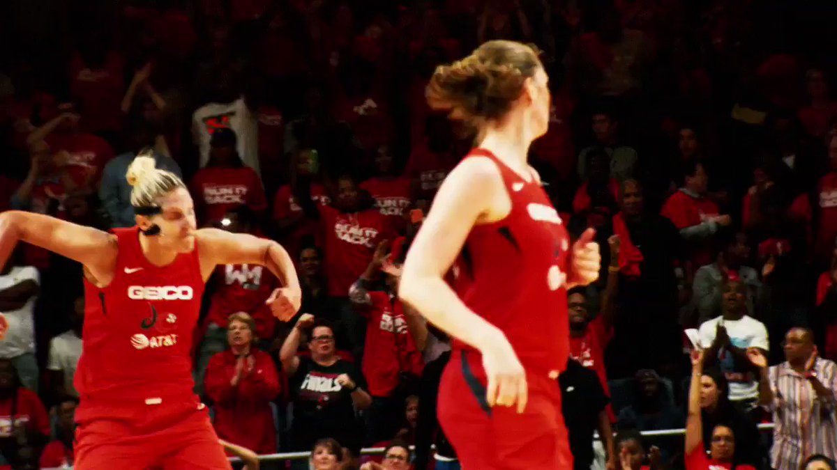.@EmmaMeesseman and @de11edonne balled out for a combined 51 PTS in the @washmystics’ Game 1 victory 👀
Catch the best moments from their big performances through the lens of #PhantomCam