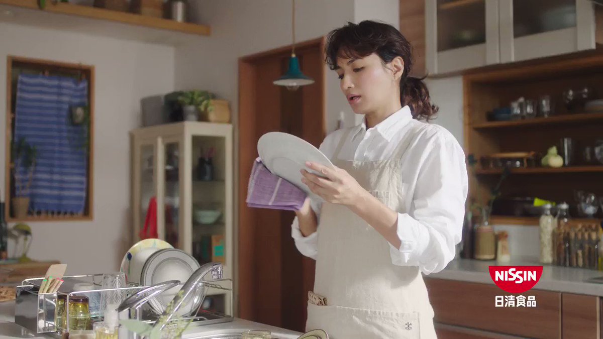 白は豆乳たんたかたん、たんたかスープ♪
黒は黒酢サン、サンラータンタタンスープ♪
日清ご褒美ラ王TVCM「天使の兄妹篇」が本日より公開!
https://t.co/lMlFsQXz6c
#佐田真由美 #ご褒美 #大豆イソフラボン10mg入り #豆乳の担々麺 #コラーゲン1000mg配合 #黒酢の酸辣湯麺 https://t.co/w0NatZvq8c