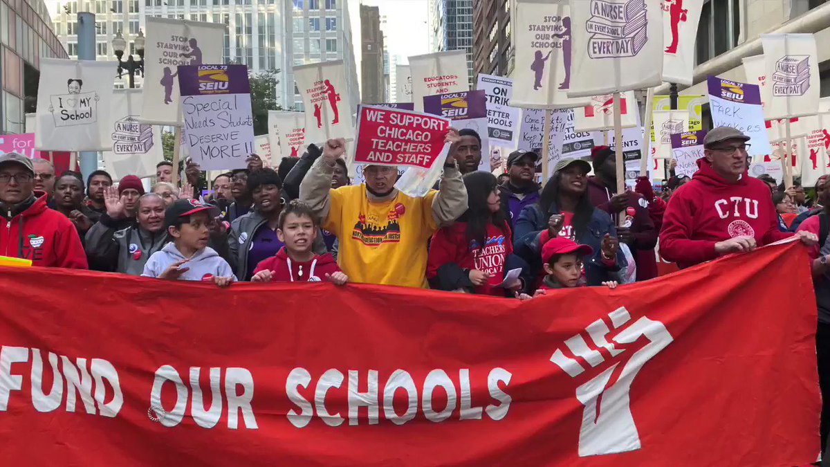 Chicago's public schools - the third-largest public education system in the country - will be closed Thursday as 25,000 teachers prepare to walk off the job https://reut.rs/2qkAvQU via @ReutersTV