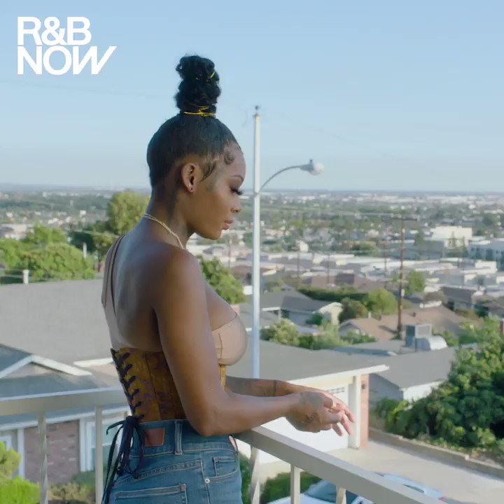 .@IAMSUMMERWALKER & @AriLennox are #OverIt. 💅💅💅Watch the rest of the interview and listen to the #RnBNow playlist on Apple Music: http://apple.co/OverIt