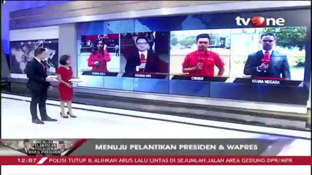 Presiden terpilih Joko widodo dijadwalkan akan berangkat menuju Gedung MPR RI Senayan, Jakarta, pada pukul 13.00 WIB.Saksikan Kabar Khusus: Menuju Pelantikan Presiden dan Wakil Presiden hanya di tvOne #tvOneNews #KabarKhusustvOne #PelantikanPresidendanWapres