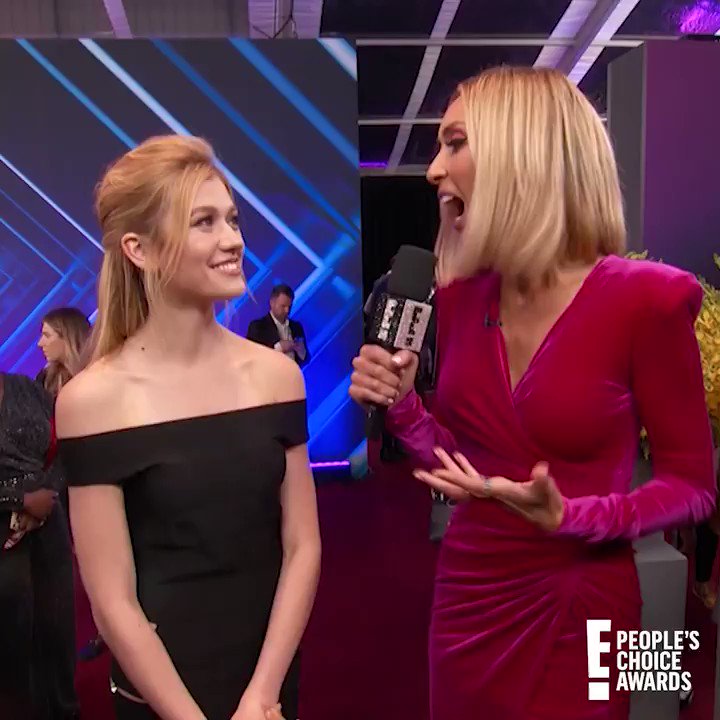 E! Peoples Choice (@peopleschoice) on Twitter photo 2019-11-11 06:58:43 Arrow fans Shadowhunter fans π€ Everything @Kat_McNamara #PCAs Arrow fans Shadowhunter fans π€ Everything @Kat_McNamara #PCAs