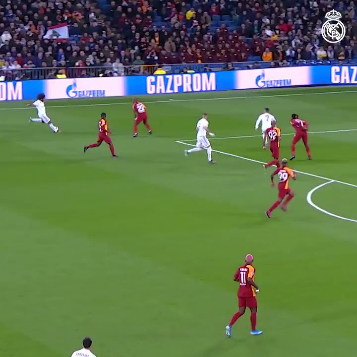 ON FIRE! We've scored TEN goals in our last two matches! WATCH the goals: http://bit.ly/RM10Goals #HalaMadrid