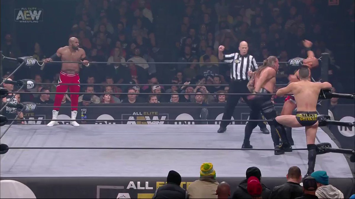 .@FrankieKazarian one step ahead of your #AEW World Champion Chris Jericho!
Watch #AEWDynamite LIVE on @TNTDrama 8e/7c
#AEWonTNT