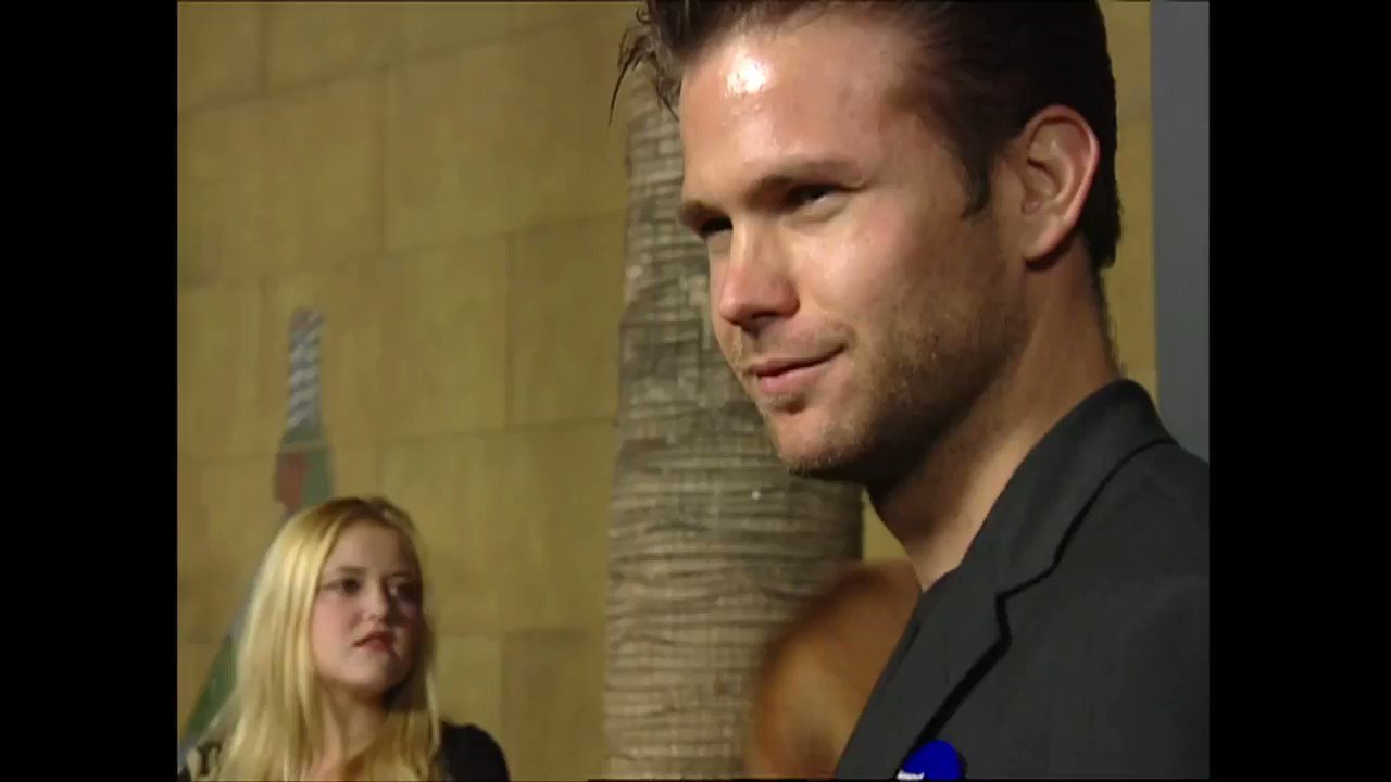 Happy 44th Birthday to Matthew Davis! 