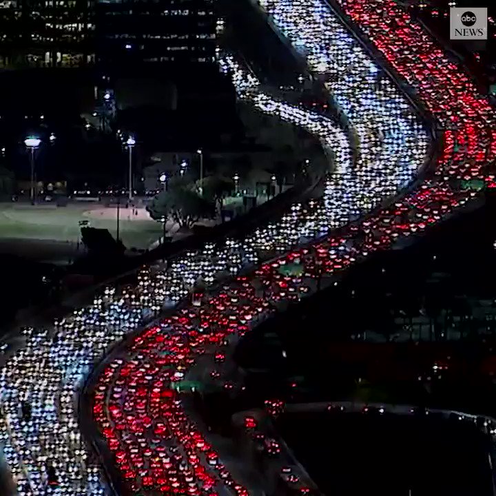 Tom Hall ☘ (@TomHall) on Twitter photo 2019-11-27 07:58:01 🚗🚕🚙 Welcome to Los Angeles. Let the Holidays begin! 🚐🚓🚚 #MyDayInLA #ILoveLA #SigAlert #Traffic #WednesdayWisdom via @ABC 🚗🚕🚙 Welcome to Los Angeles. Let the Holidays begin! 🚐🚓🚚 #MyDayInLA #ILoveLA #SigAlert #Traffic #WednesdayWisdom via @ABC