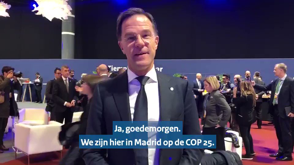 Vandaag ben ik in Madrid voor de VN-klimaatconferentie #COP25. Voor Nederland belangrijk dat ambities ook internationaal omhoog gaan, iedereen moet meedoen. En het moet op een geleidelijke manier waardoor mensen hun manier van leven niet in een keer hoeven aan te passen.