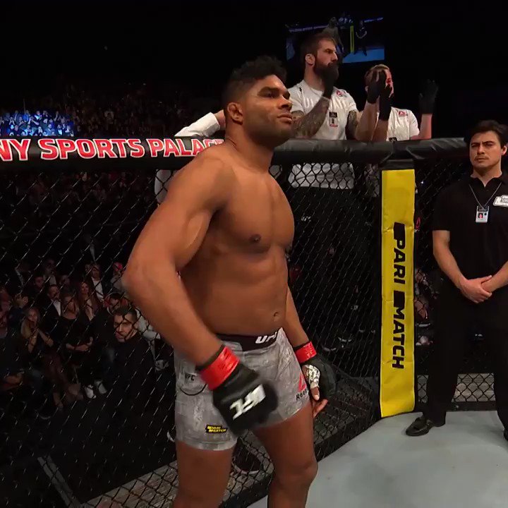 🇳🇱 D E M O L I T I O N M A N 🇳🇱
@AlistairOvereem back into action for the 64th time at #UFCDC this Saturday!