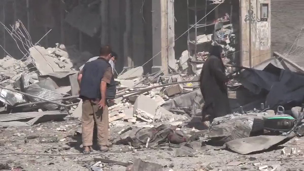 “Sent candy.” That’s how a Russian pilot confirmed his airstrike on a busy Syrian market. Our video reveals new evidence of Russian attacks: https://nyti.ms/2YkVjob
