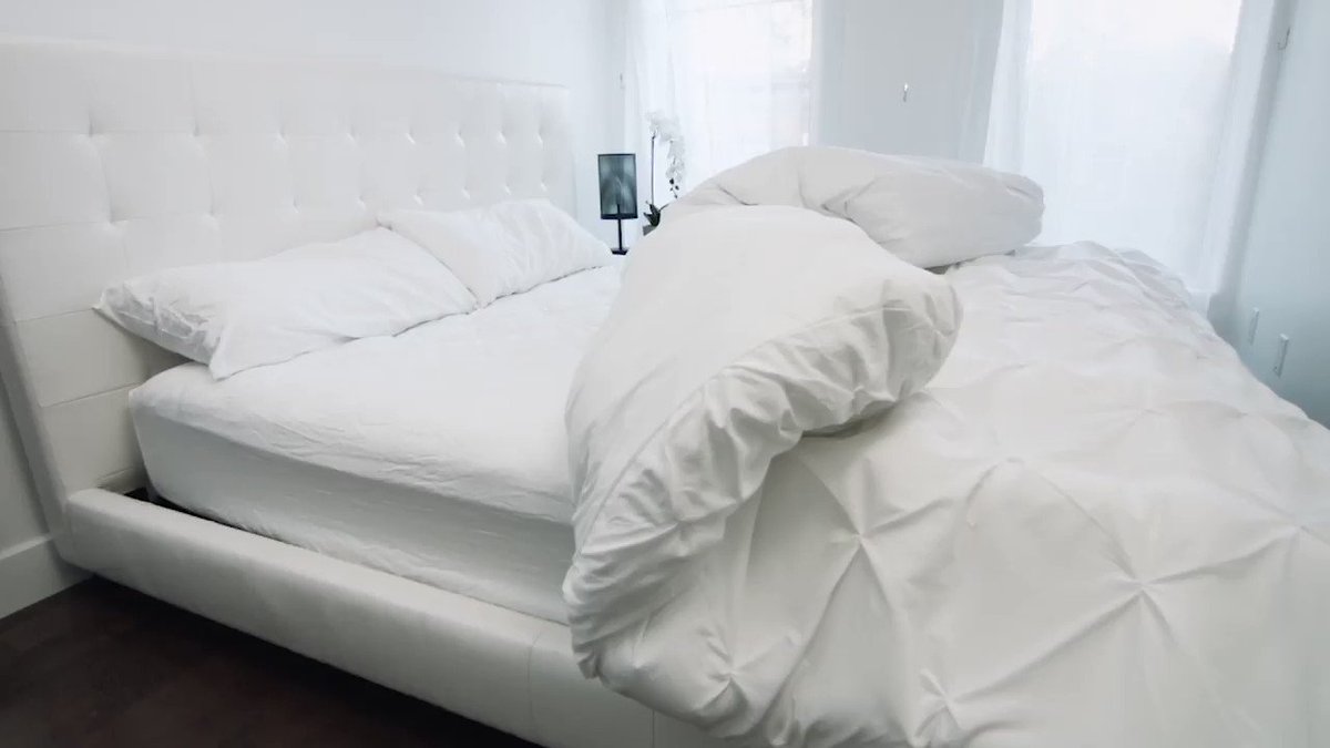 This bed comforter will make your mornings way easier... (via @bestproducts) https://t.co/Gswj2QKjDk