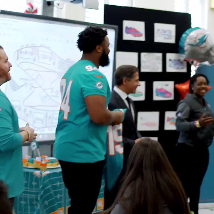 Miami Dolphins @MiamiDolphins