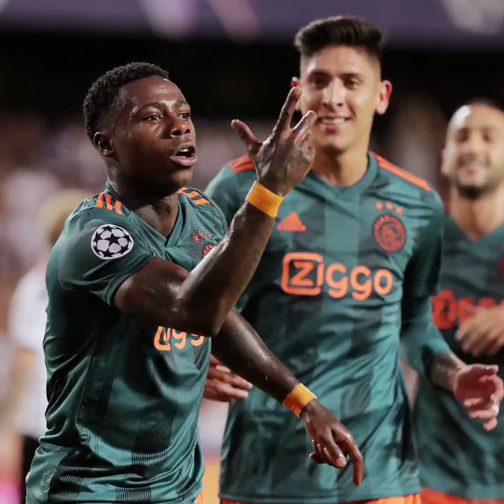 AFC Ajax (@AFCAjax) on Twitter photo 2019-12-08 18:13:47 QUINCY. QUINCY. QUINCY. QUINCYYYYYYYY! ๐ญ #UCL #valaja #ajaval QUINCY. QUINCY. QUINCY. QUINCYYYYYYYY! ๐ญ #UCL #valaja #ajaval