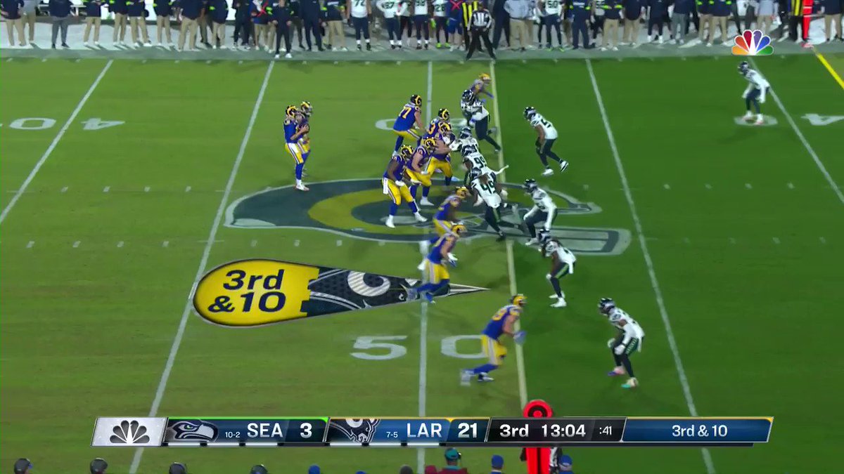 .@Seahawks PICK-6!
Quandre Diggs takes it to the house! @qdiggs6
📺: #SEAvsLAR on NBC
📱: NFL app // Yahoo Sports app
Watch free on mobile: http://on.nfl.com/0nmmiM