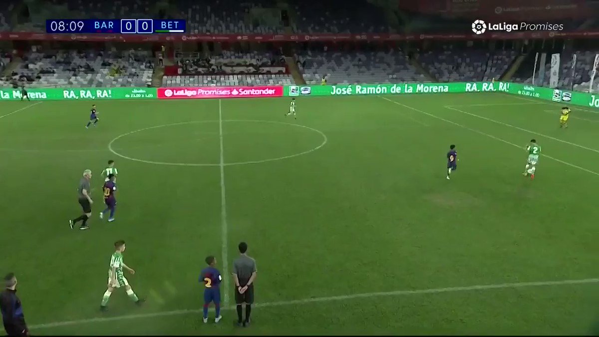 🤤🎮 9 pases, todos los jugadores tocando el balón...
💚 ¡QUÉ GOLAZO, @RBetisCantera! 💚
#LaLigaPromises