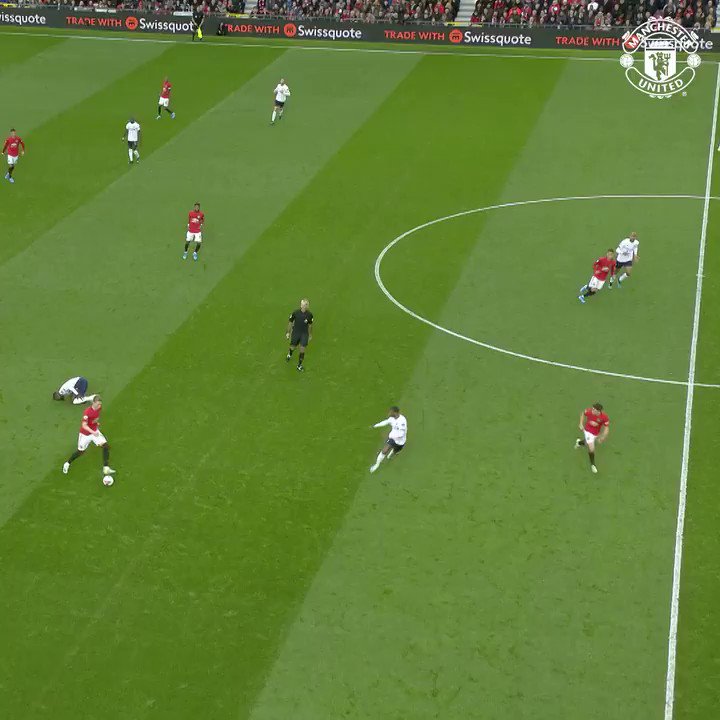🔗 This @Daniel_James_97 x @MarcusRashford link-up is the gift that keeps on giving 😍
#MUFC