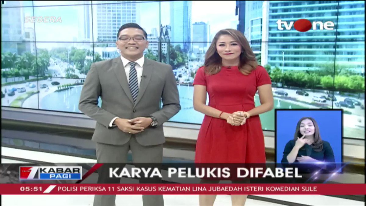 Sabar Subdari, pelukis difabel asal Salatiga mampu menghasilkan karya lukisan yang luar biasa. Subadri pun sudah memiliki galeri sendiri. Download tvOne connect untuk update berita Anda. #tvOneNews #KabarPagitvOne #PelukisDifabel