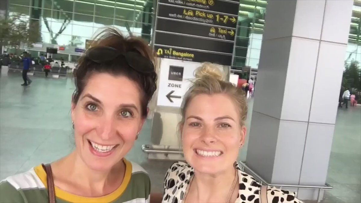 Our Learning Advisor - Ethics & Compliance, Babette Den Daas & HR Consultant, Lindy de Waal learn about the solar powered Shell Technology Centre in Bangalore and also meet Shell E4 energy start-up. Watch the first part of their D.I.D.O.S vlog: https://t.co/FzPTyxOj1q https://t.co/r7uC7rJx7E