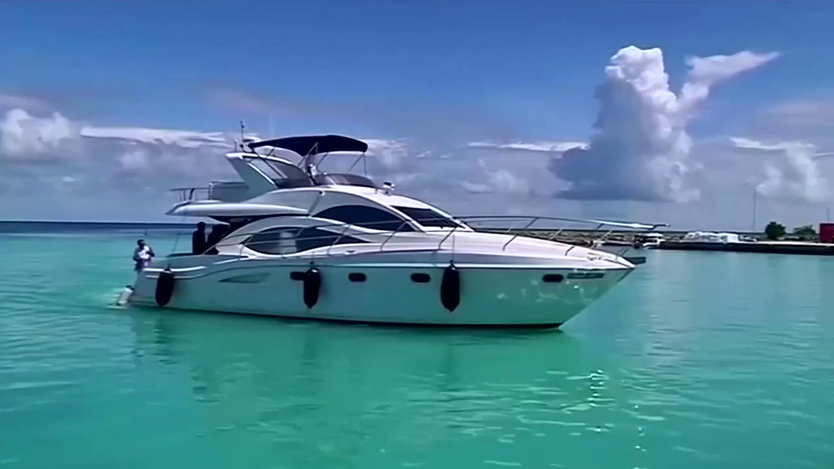 'We can't wait': The Maldives is desperate for quick and cheap financing to fight climate change as it may lose entire islands. More than 80% of the land is less than a meter above sea levels https://reut.rs/2R2FSz7