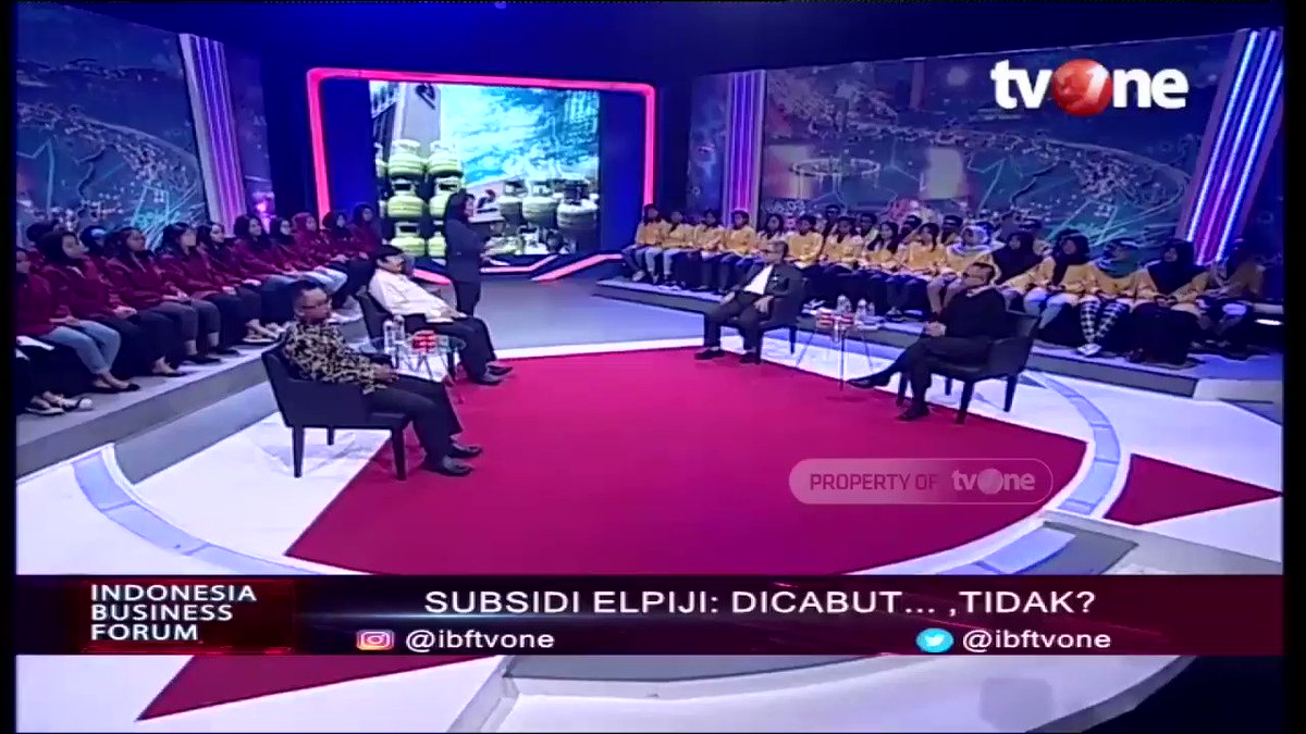 Gaduh subsidi elpiji dicabut, Kardaya Warnika: Isu ini muncul karena ada pernyataan pemerintah. Yang kita bicarakan adalah komoditas yang menguasai hajat hidup orang banyak, harus hati-hati. Karna dampaknya akan merembet dimasalah lainnya #tvOneNews #RepostNews #IBFtvOne #Elipiji