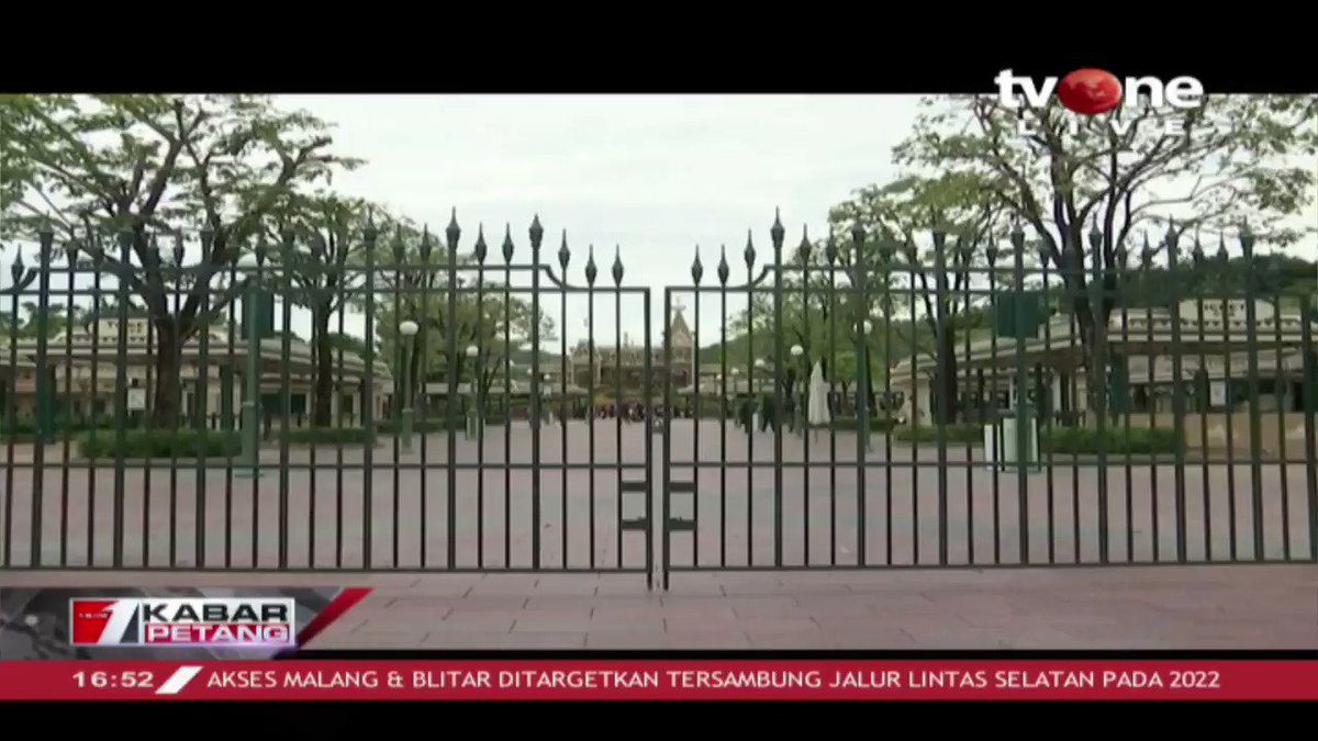 Sejumlah taman hiburan di Hongkong seperti Disneyland ditutup sementara setelah virus corona mewabah. Hal ini merupakan salah satu pencegahan. Dapatkan berita lainnya di tvOne connect. #tvOneNews #KabarPetangtvOne #Disneyland #corona