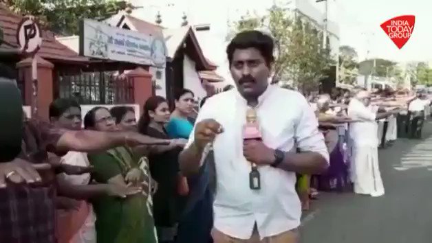 Lakhs of people take to the streets of Kerala to form mega human chain against CAA. Kerala Chief Minister @vijayanpinarayi and other left leaders join the 620 km chain at various parts of the state.#ReporterDiary by @itsgopikrishnanMore videos: http://bit.ly/IndiaTodaySocial …