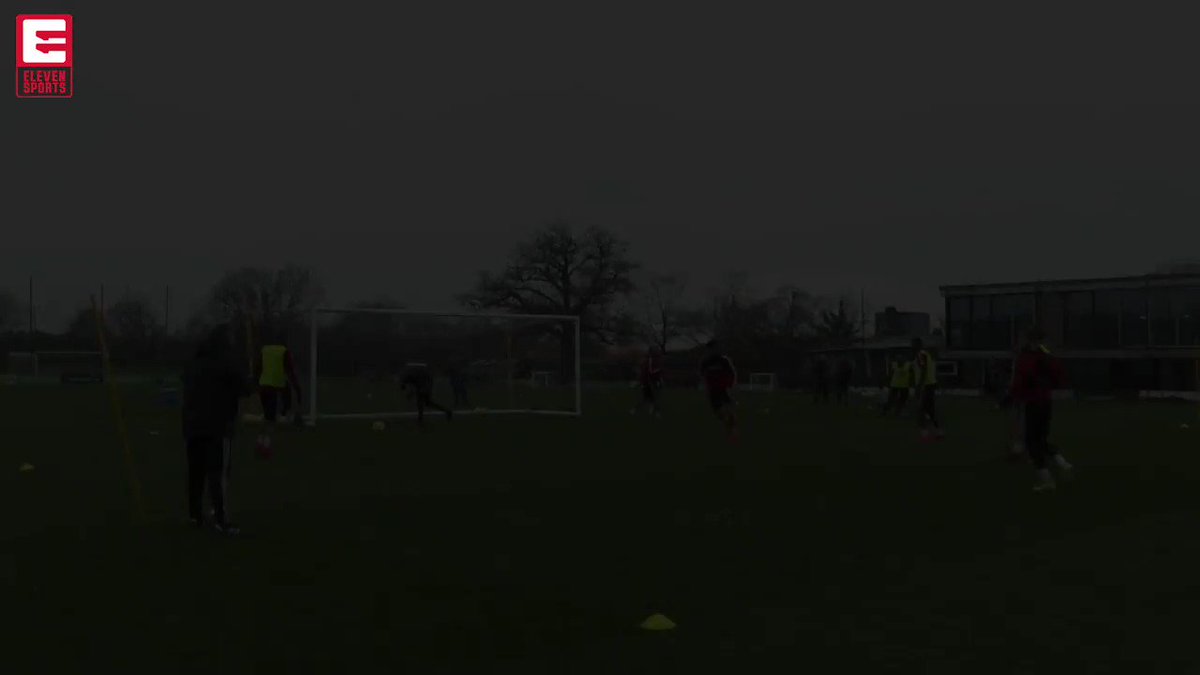 Eleven Sports (@ElevenSports_UK) on Twitter photo 29/01/2020 12:31:00 ⛔️ | Take a bow, @BenFoster 👏 The Watford goalkeeper pulled off this outrageous save in training! 😳 ⛔️ | Take a bow, @BenFoster 👏 The Watford goalkeeper pulled off this outrageous save in training! 😳