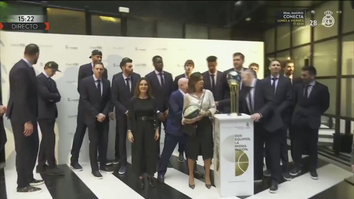 🏆🏠 ¡Los campeones han visitado a @PalladiumHG para celebrar el título de Copa del Rey!
#MVPalladium | #CAMPEONES28