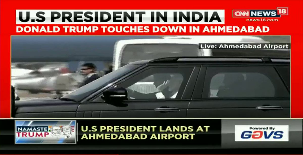 #NewsAlert - Prime Minister Narendra Modi arrives at Ahmedabad airport to receive US President Donald Trump.
#NamasteTrump
#LIVE Updates: https://www.news18.com/news/india/donald-trump-india-visit-live-updates-us-president-melania-ivanka-jared-kushner-ahmedabad-motera-modi-taj-mahal-2512351.html …