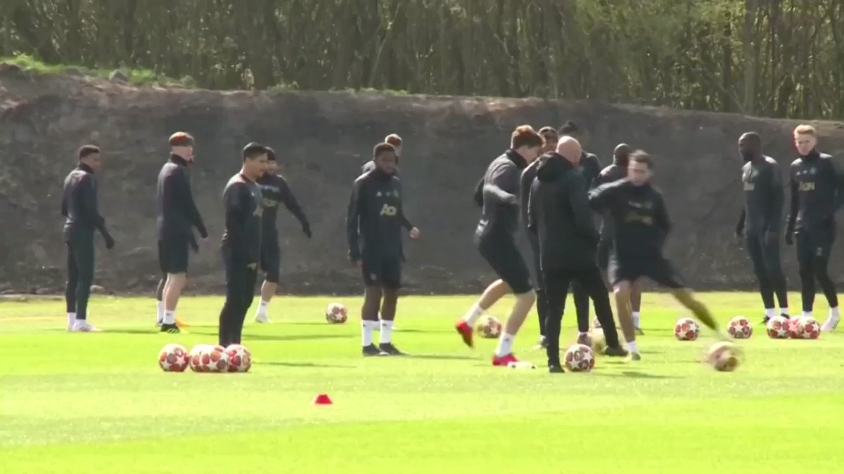 Core earnings of English soccer giant Manchester United fell 31% in the last quarter due to their Champions League absence https://reut.rs/2SYMbVu