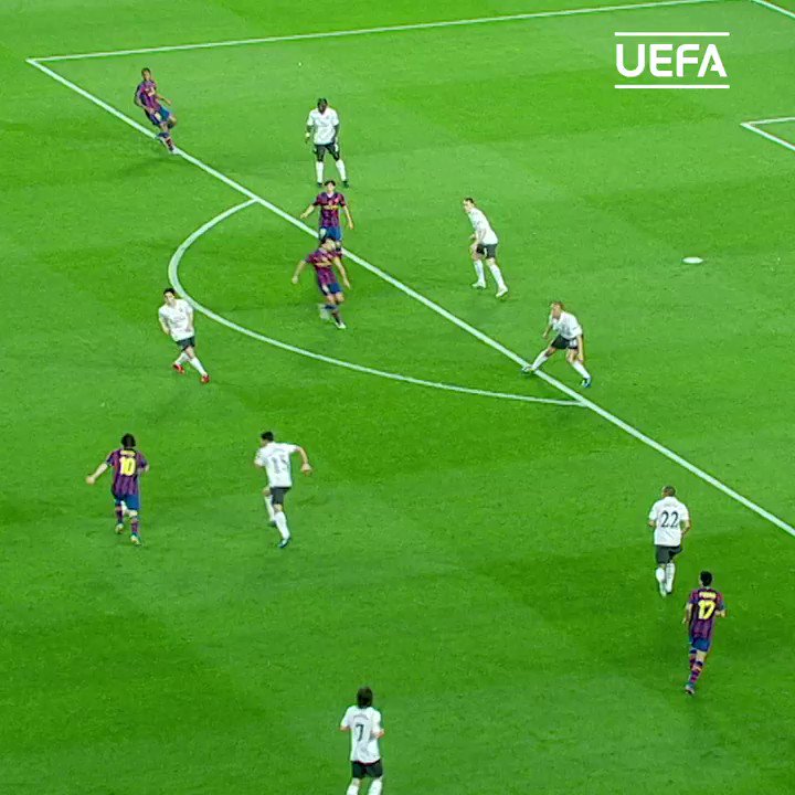 Henry ; mes,.. mess,.. sakjane ojjo akeh2 nek mu mbantai mantan klubku kok,..
Messi ; lha piye meneh hen,.. wez kadung ik,..
#barcelona #arsenal #UCL #2010