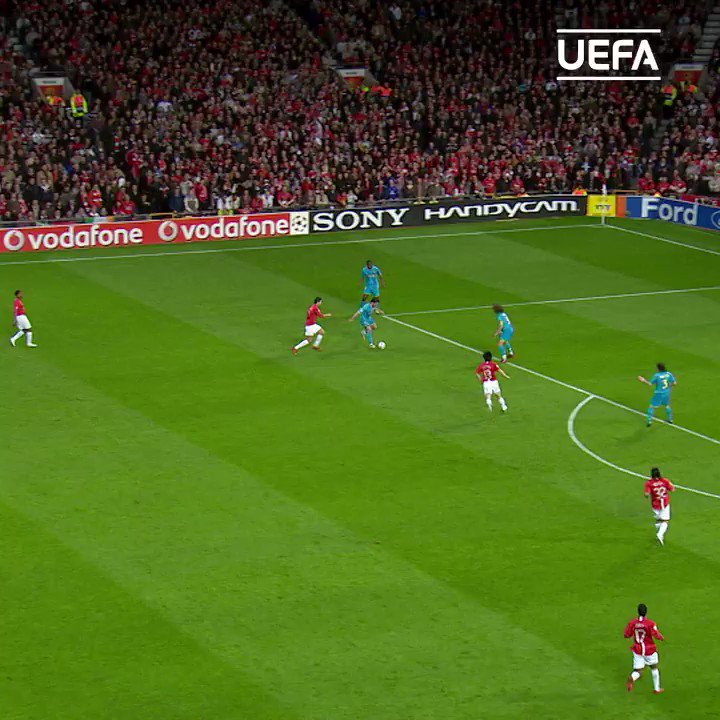 Happy birthday Legend!  
PAUL SCHOLES 
We were so lucky to have him | 