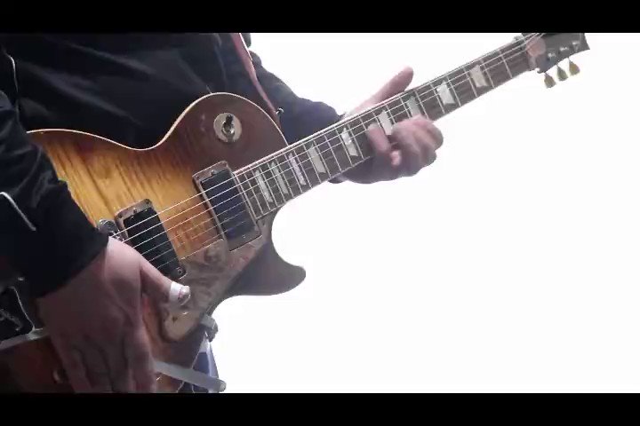 とおる Candy And Trappy 名探偵ピカチュウ見ましたか めっちゃ楽しかったですね フシギダネいっぱいでテンション上がった 今日に合わせてサトシ役の松本梨香さんが歌う めざせポケモンマスター をギターで弾いてみたよ Youtube T