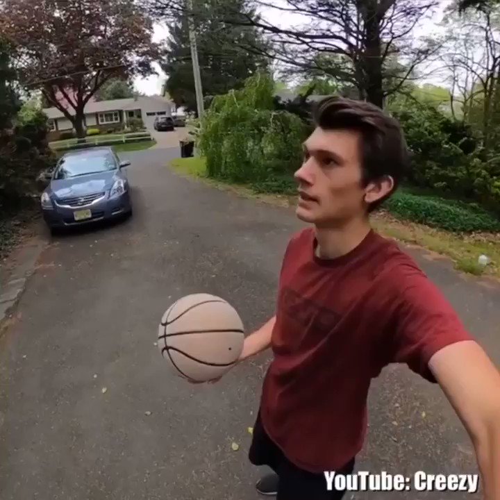 SportsCenter (@SportsCenter) on Twitter photo 2020-05-26 23:29:07 This 70-step trick shot just keeps getting better π€― (via creezy/YouTube) This 70-step trick shot just keeps getting better π€― (via creezy/YouTube)