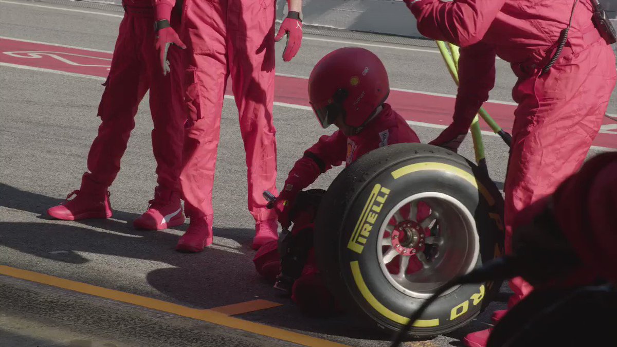 Teamwork gets us back in the race.
Together we’ll hit the track again.
@pirellisport #essereFerrari #DistantiMaUniti https://t.co/V7hP1dBz9J