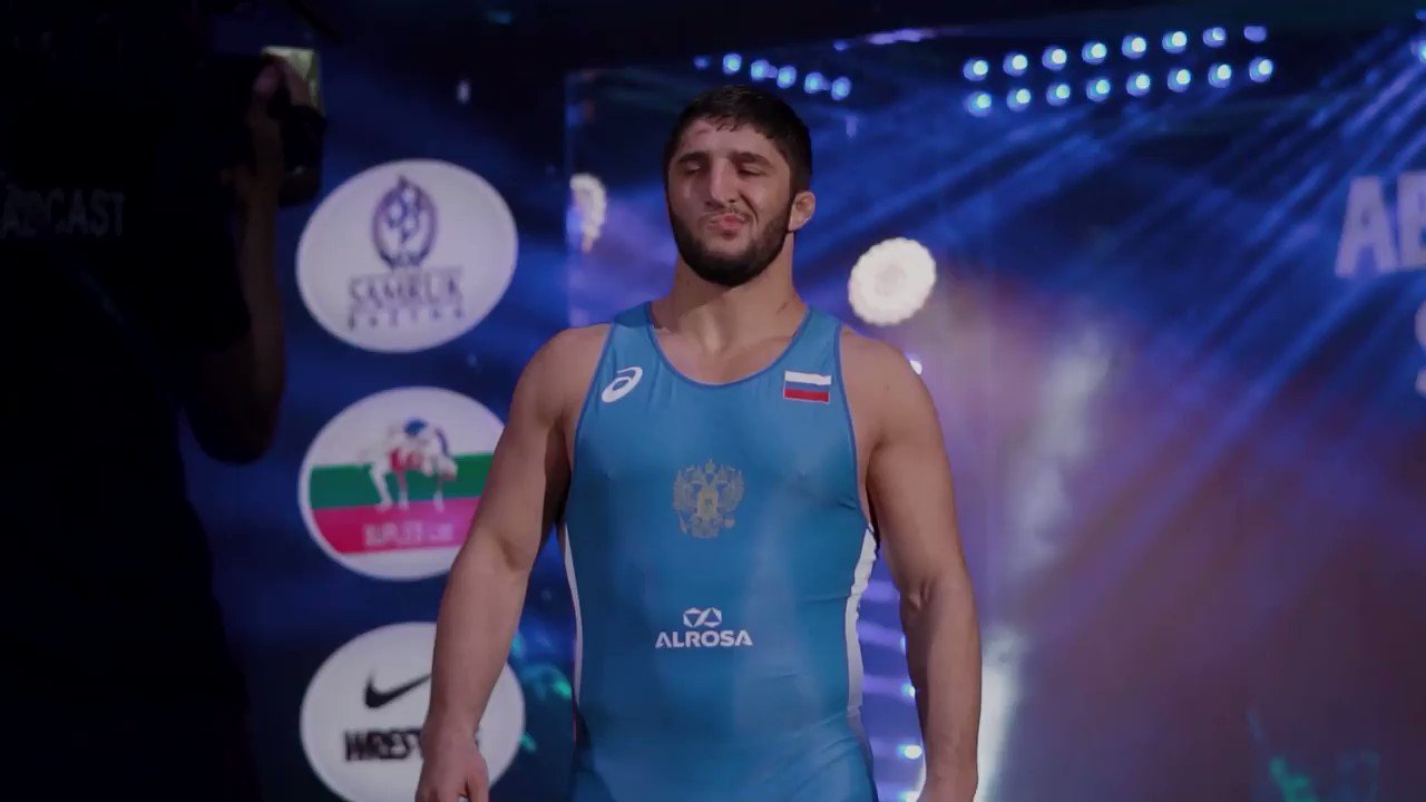 United World Wrestling espera simplificar a readmissão de lutadores russos - Surto Olímpico