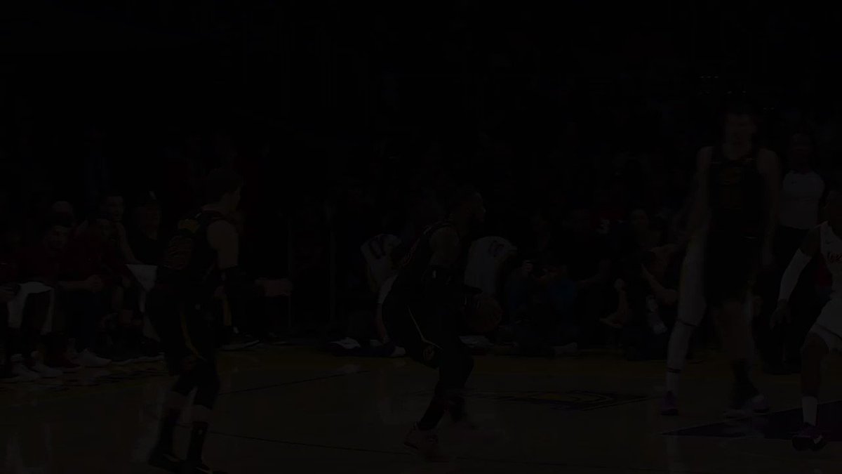 ๐ R E W I N D ๐
๐ฅ๐ 2017/18
๐ญ BEST FAKES!
La mixtape des meilleures feintes de la saison 2017/18!
#BestOfNBA | #NBATogether https://t.co/TuVAYtqjVf