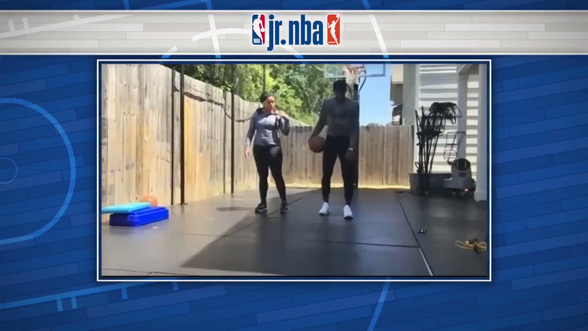Can you keep up with Langston Galloway's workout⁉️
@Pistons guard @LangGalloway10 and his wife Sabrina led this great #JrNBAatHome Workout 💪 Check out more workouts on @JrNBA YouTube & IGTV 📺 https://t.co/obiW7AjKDd