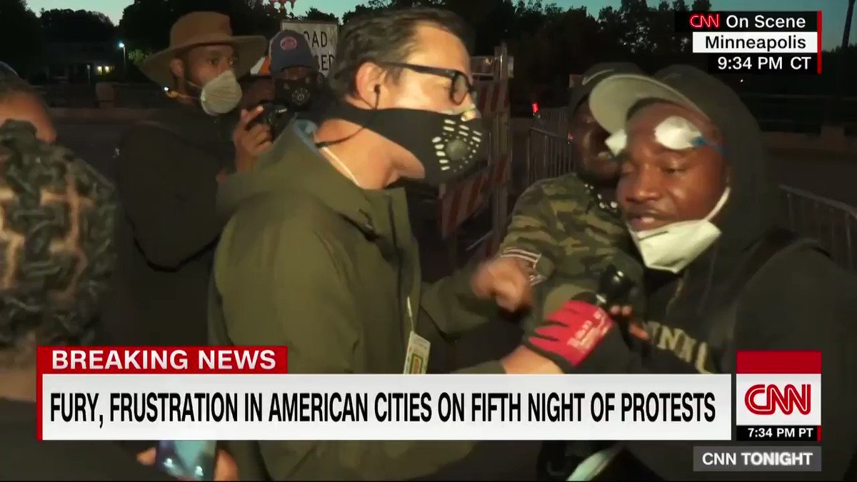 Oliver Darcy (@oliverdarcy) on Twitter photo 2020-05-31 04:21:49 What a moment on CNN. What a moment on CNN.