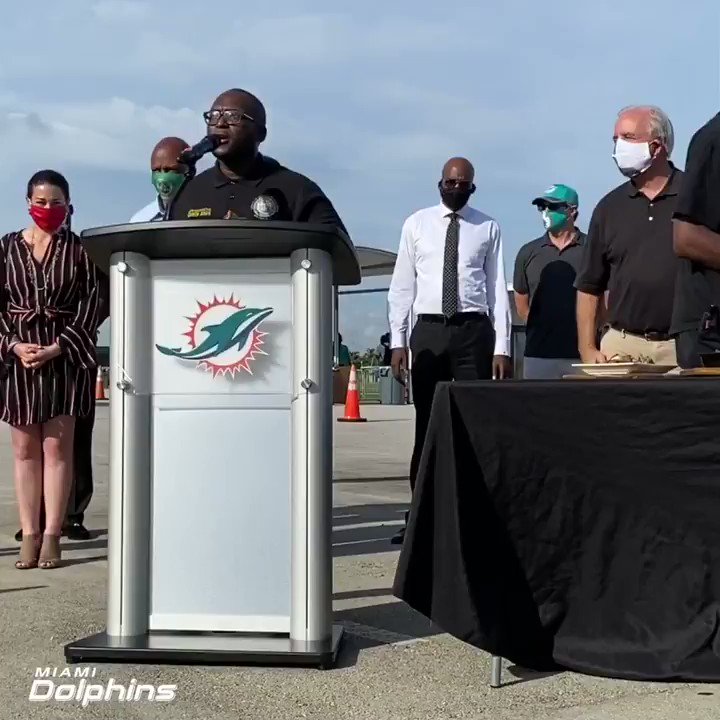 Miami Dolphins @MiamiDolphins