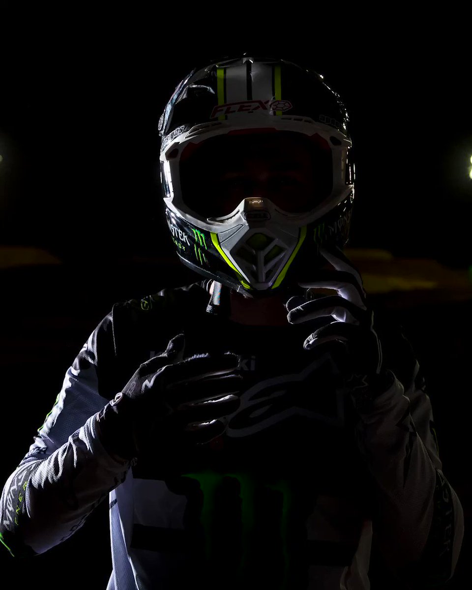 The boys are back in Kawasaki Green for the 2021 @SupercrossLIVE season! π
The @MonsterEnergy @RaceKawasaki Team will once again see the dynamic duo of @EliTomac & @AdamCianciarulo charging side by side in the premier 450SX class.
#TeamGreen #SupercrossLIVE #MonsterEnergy https://t.co/8pOFKeJ1Wq