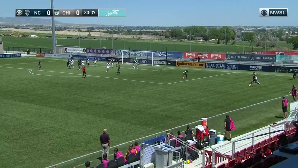 That's using your head, @abbyerceg!
Did @TheNCCourage score another late game-winning goal?
1-0 | #NCvCHI
Tune in now on @CBSAllAccess and @Twitch.
#NWSLChallengeCup https://t.co/15b1MOa8wr